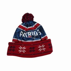 Forever Collectibles New England Patriots LED Light-Up Beanie Hat Pom OS